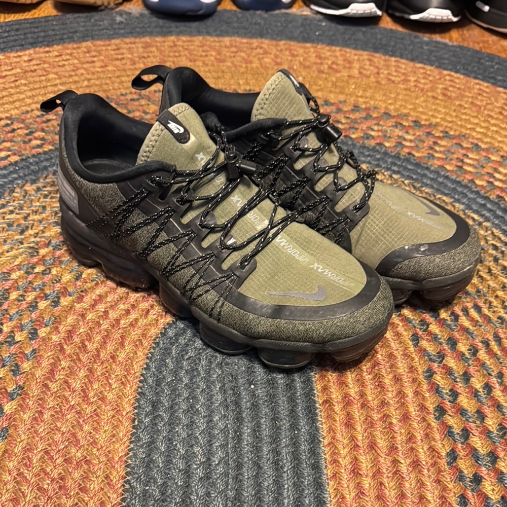 Nike Olive Green Air Max Sneakers